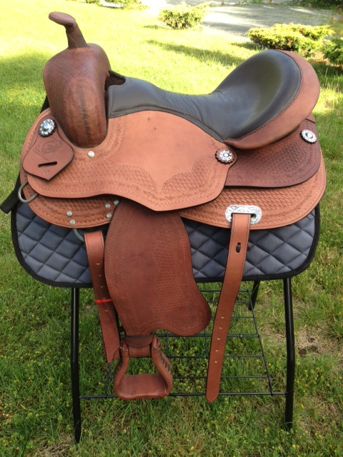 Show Ad Horse Canada Tack And Apparel Canada Treeless Barrel